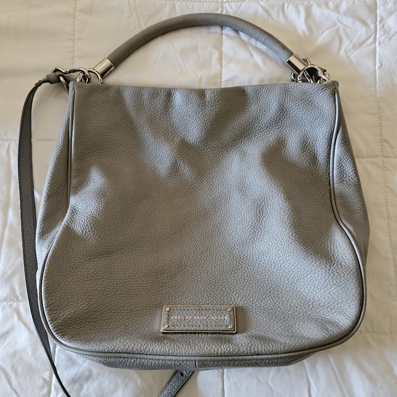 Marc Jacobs Handbags - Marc Jacobs light gray Jumbo 2 Way satchel